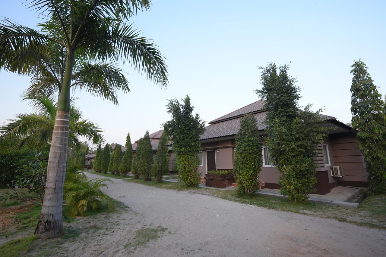 Hpa An Breeze Hotel Hpa-an Exterior photo